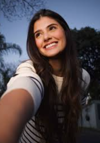 <strong>sondra </strong>